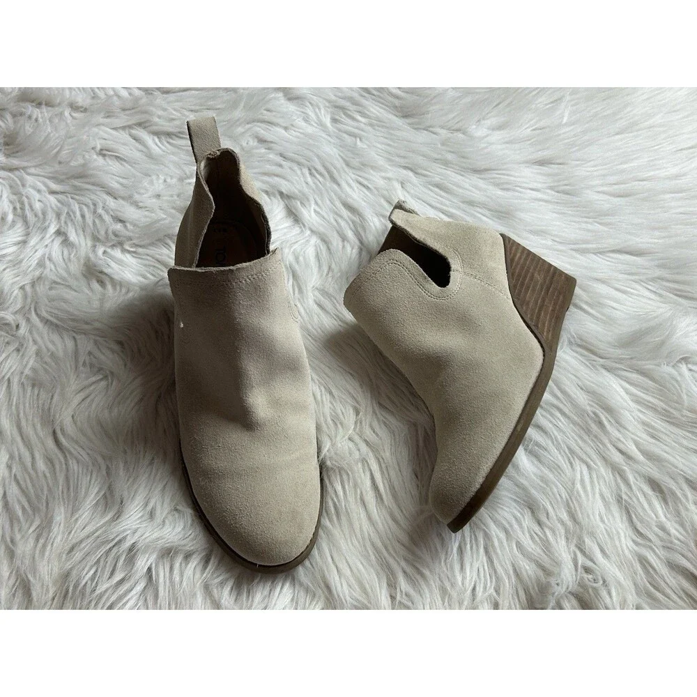 TOMS Women’s 8.5 Sand Beige Leather Wedge Ankle Booties Neutral Boho Career